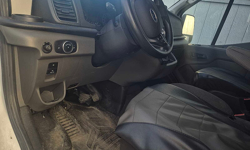 2021 Ford Transit 25...