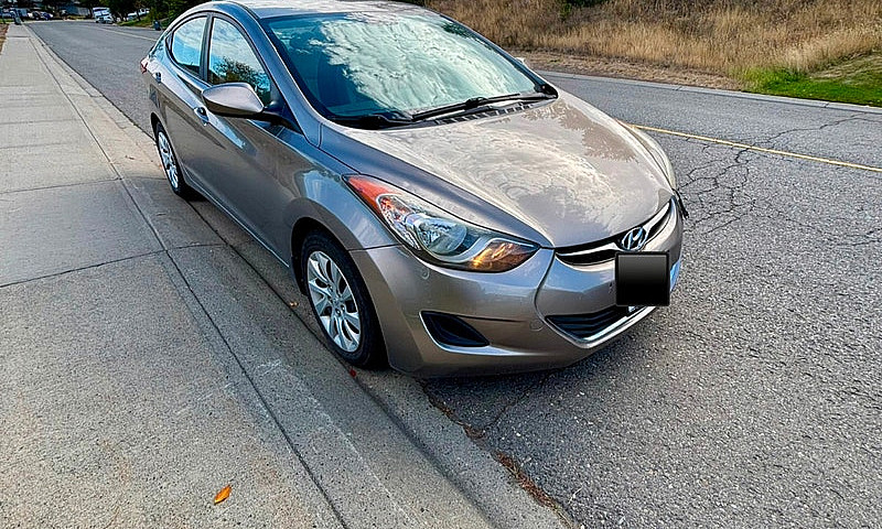 Hyundai Elantra 2013...