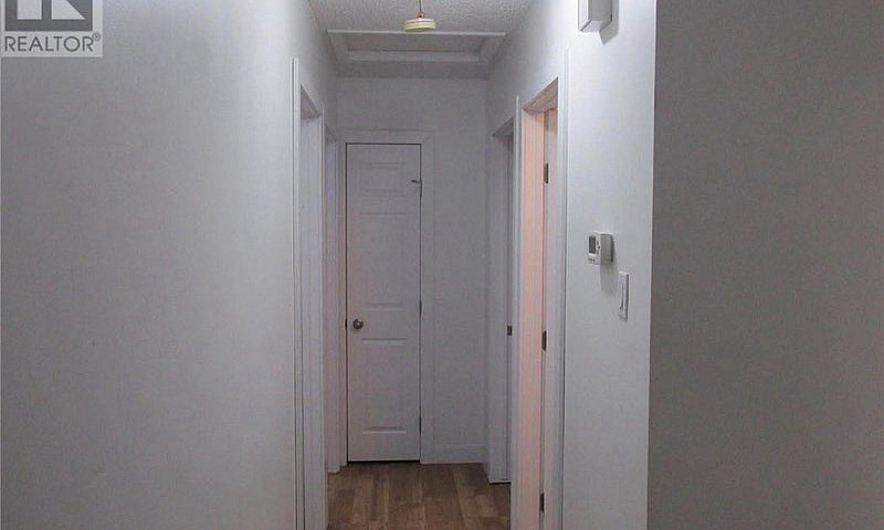 3 Bedroom Bungalow I...