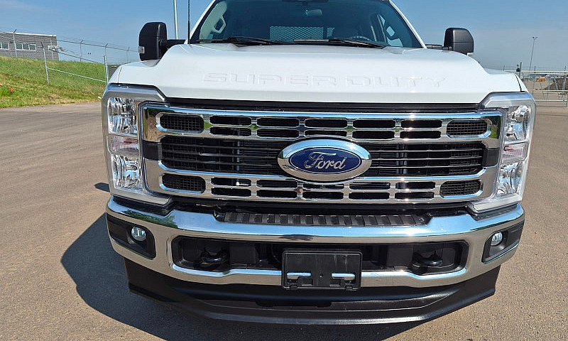 2023 Ford F350  Flat...