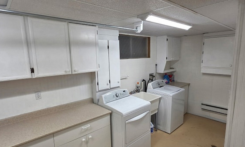 Basement Apartment O...