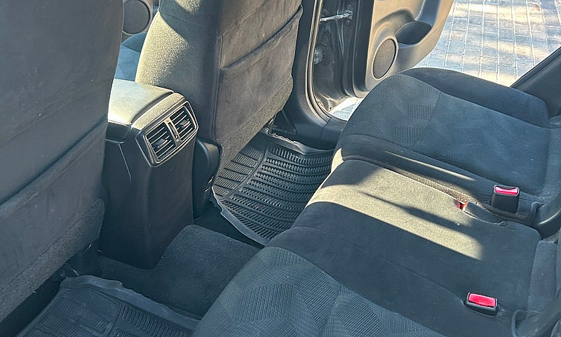 2016 Nissan Rogue Sv...
