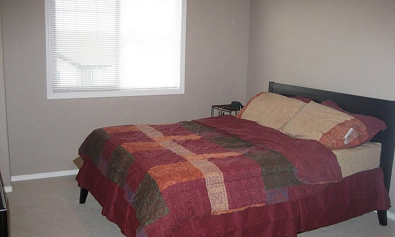 2 Bedroom Condo In L...
