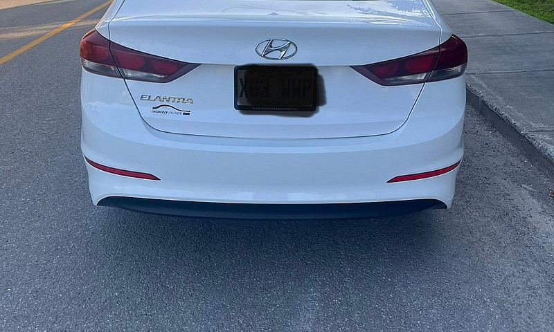 Hyundai Elantra Se 2...
