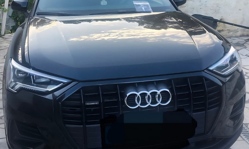 Audi Q3 Black Optics...