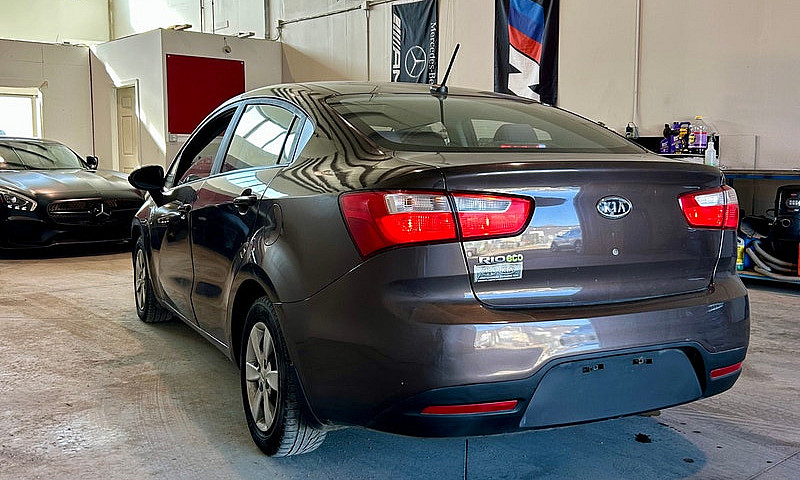 2013 Kia Rio Eco...