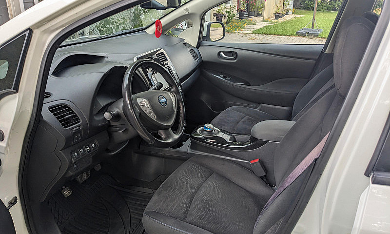 2016 Nissan Leaf Sl...