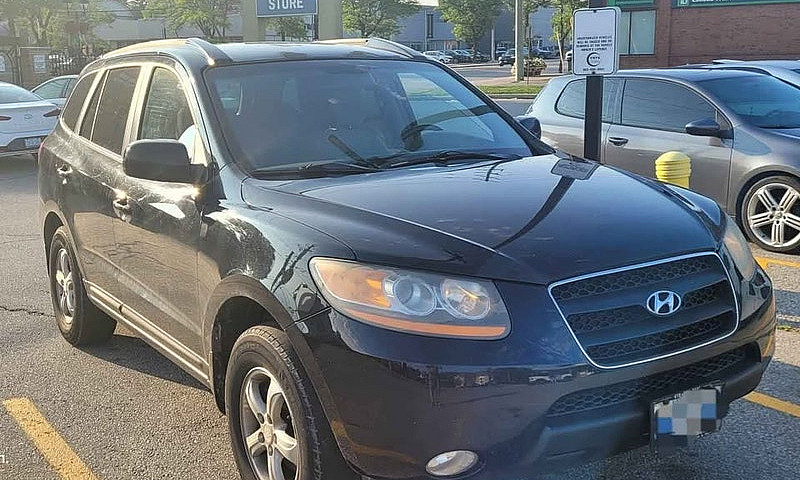 Hyundai Santa Fe...