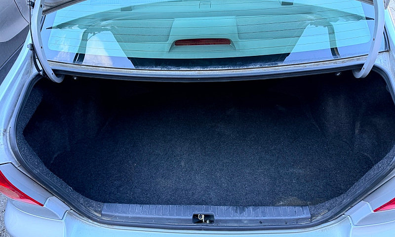 Selling 2006 Toyota ...
