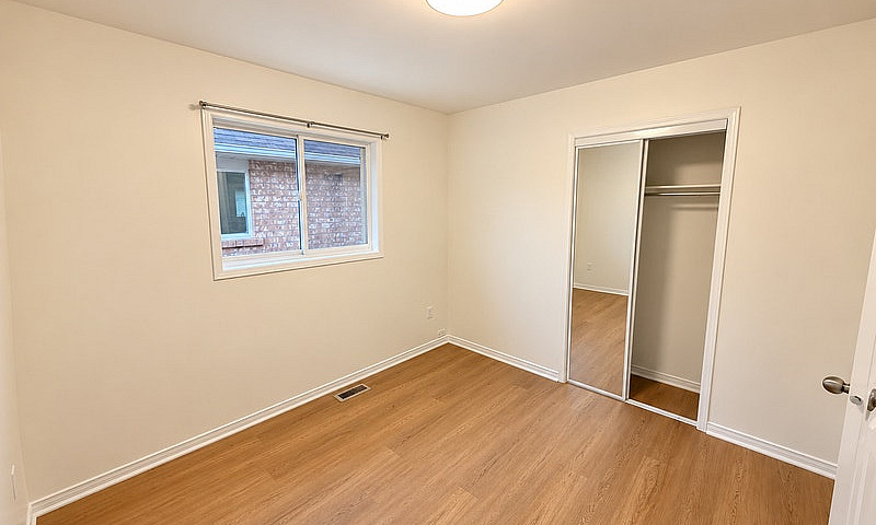 3 Bed 2 Bath Home Fo...