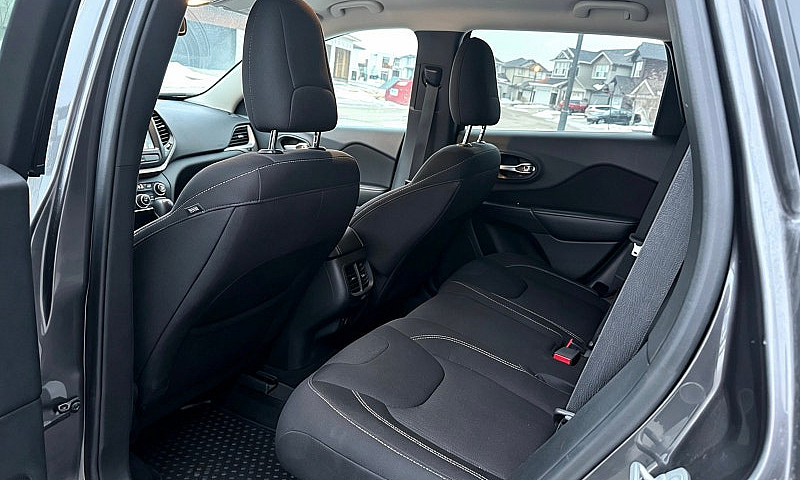 2015 Jeep Cherokee...