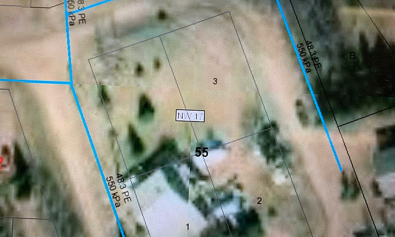 Double Lot, South La...