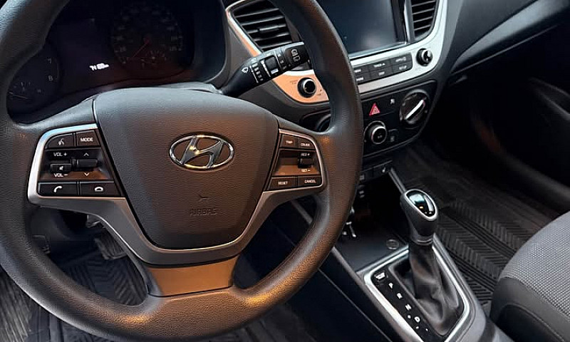 2018 Hyundai Accent ...