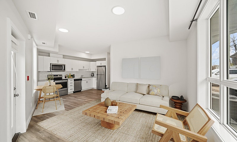 2 Bedroom Apartment!...
