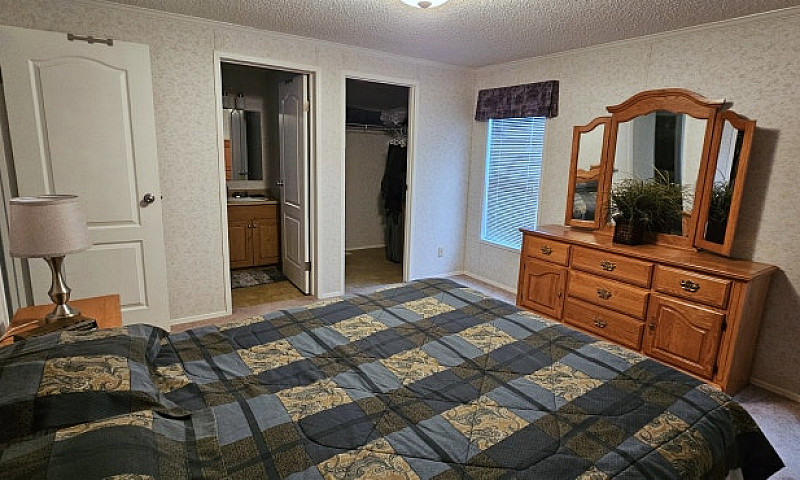 3 Beds 2 Baths - Mod...