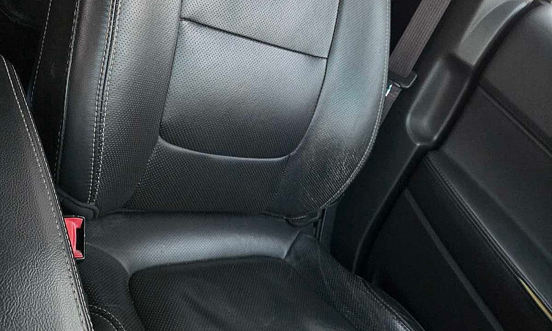 Ford Explorer Sport ...