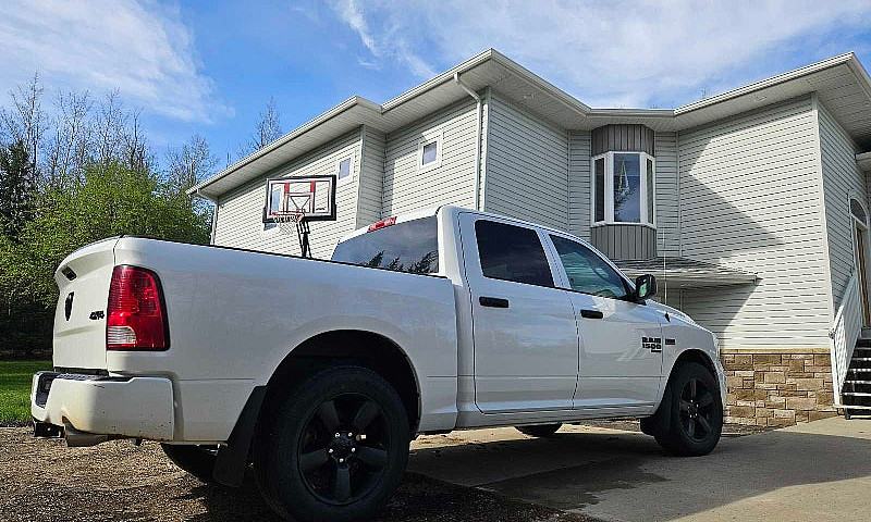 2019 Ram 1500 Classi...