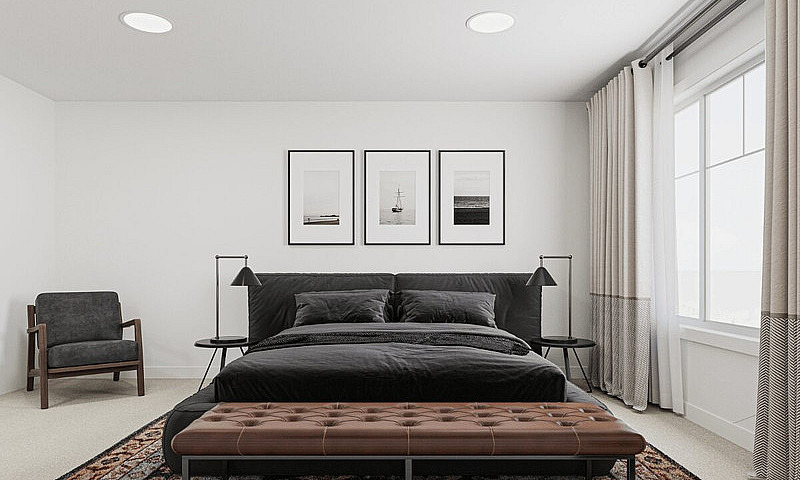  Just Listed – The A...