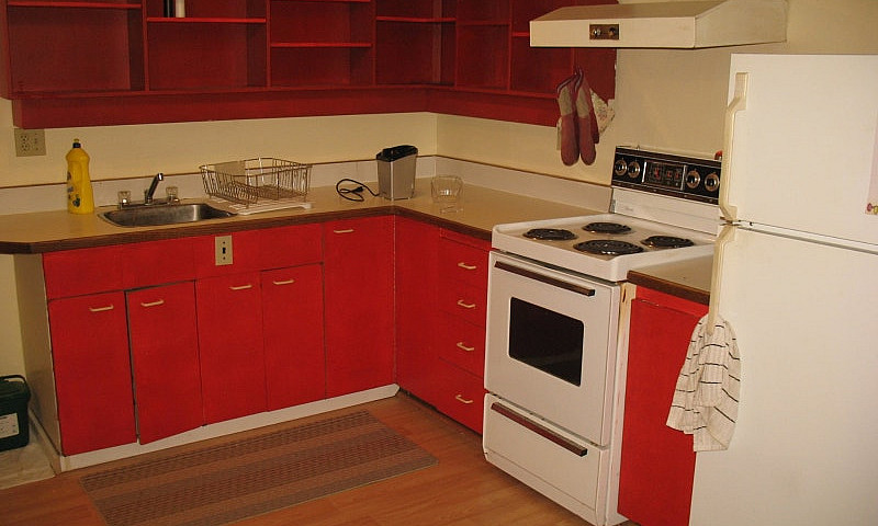 Charming 2 Bdrm Base...