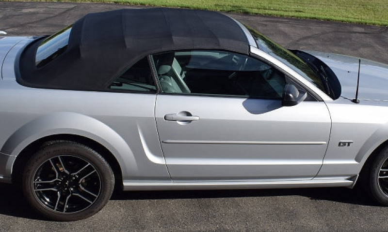 2006 Mustang Gt Conv...