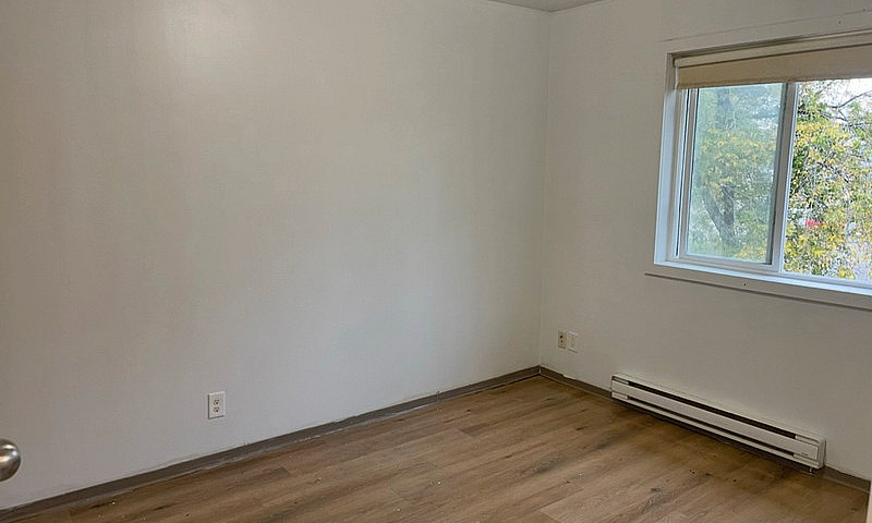 One Bedroom Apartmen...