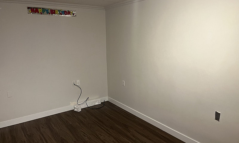 2 Bedroom Basement I...