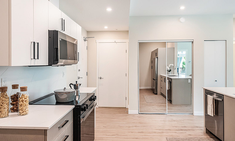Spacious 2 Bed With ...