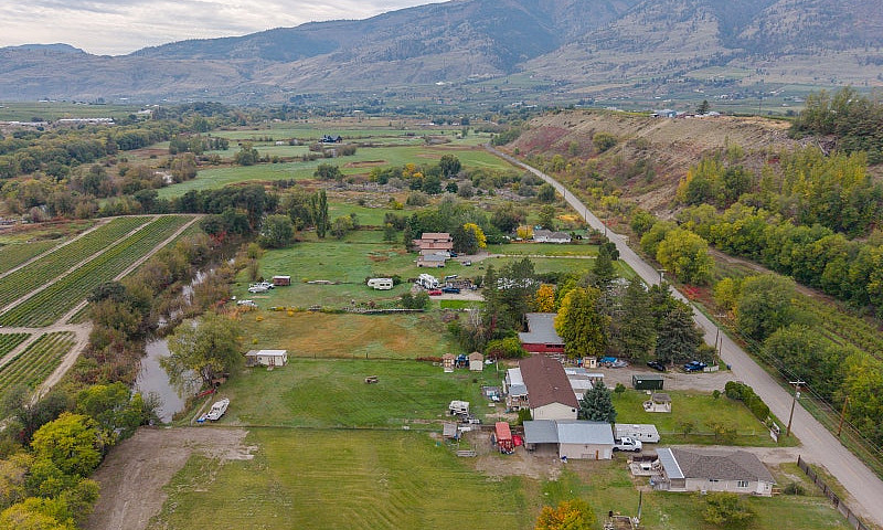5467 Sawmill Road, O...