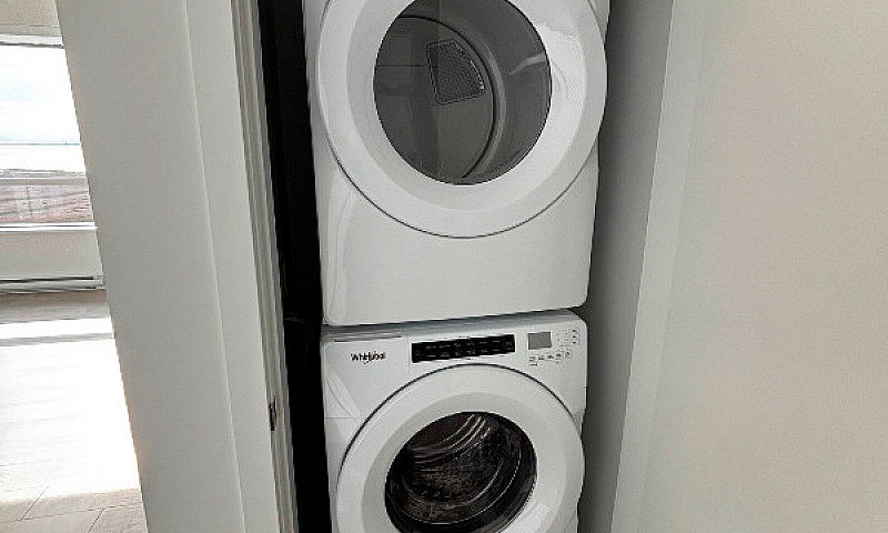 2 Bed + 2 Bath - Oce...
