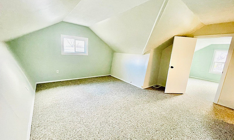 One Bedroom Suite Do...