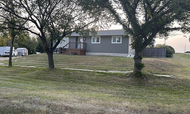 Beautiful House For ...