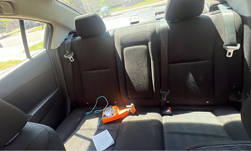 2010 Mazda 3 Sedan...