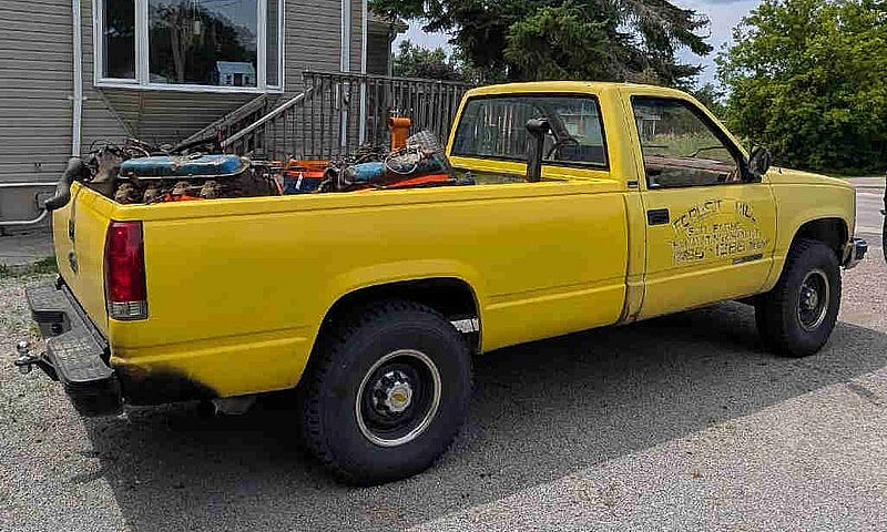 1990 C2500 Pickup 6....