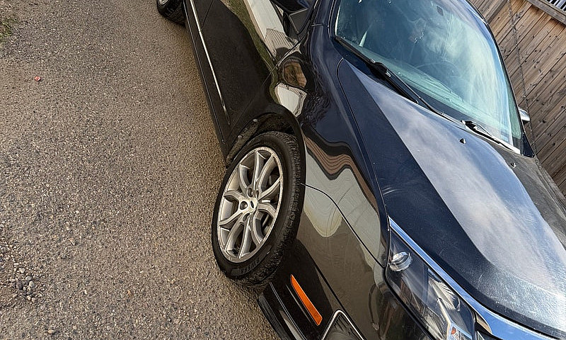Ford Fusion ...