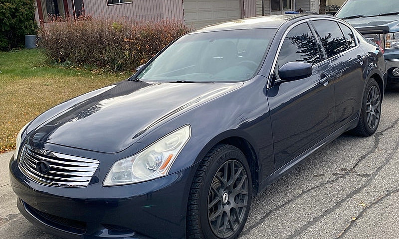 2009 Infiniti G37Xs ...