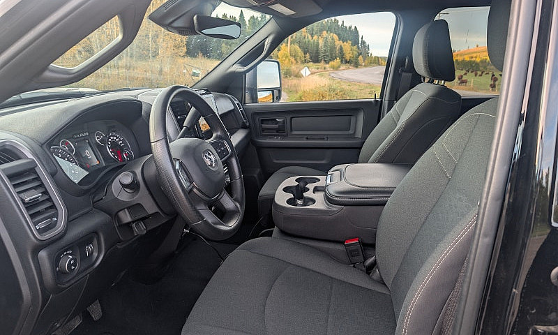 2026 Ram 2500 Black ...