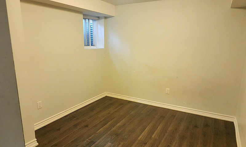 2 Bedroom Basement F...