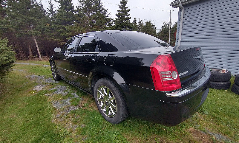 2008 Chrysler 300...