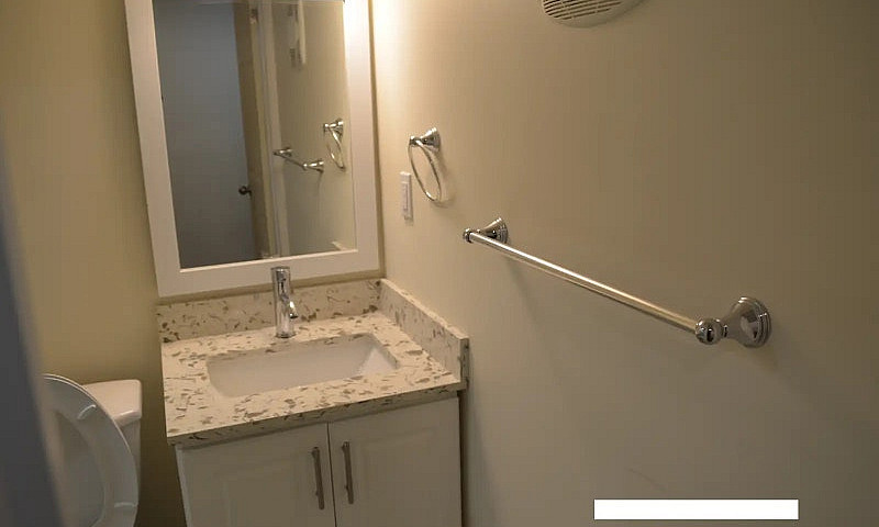 2 Bedroom Walkout Ba...