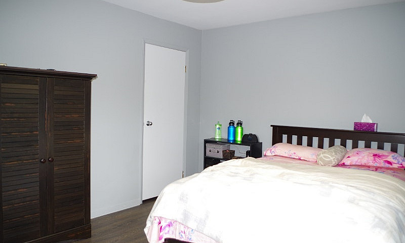 Sydney - 2 Bedroom S...
