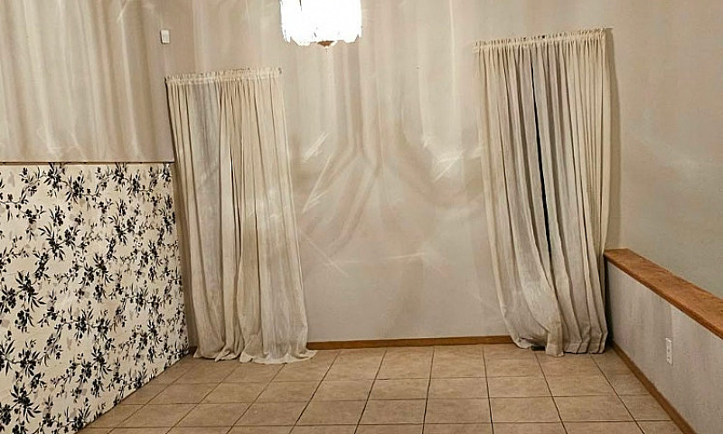 Spacious 3-Bedroom B...
