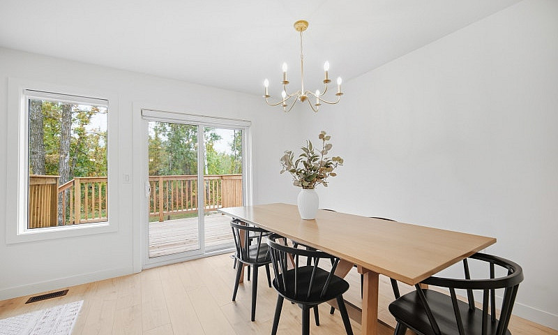 2 Beds 1 Bath...