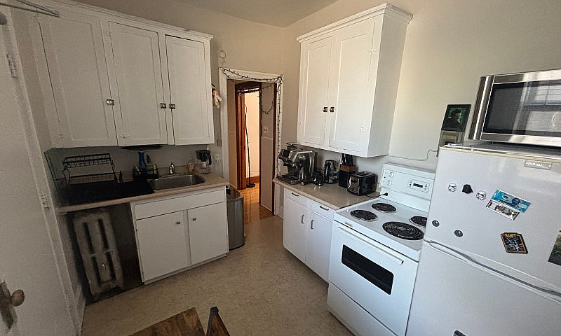 1 Bed 1 Bath Apartme...