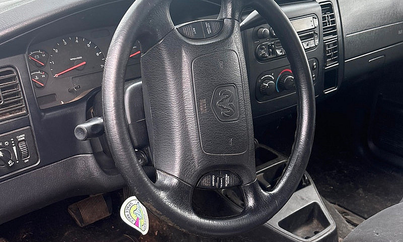 2004 Dodge Dakota Qu...