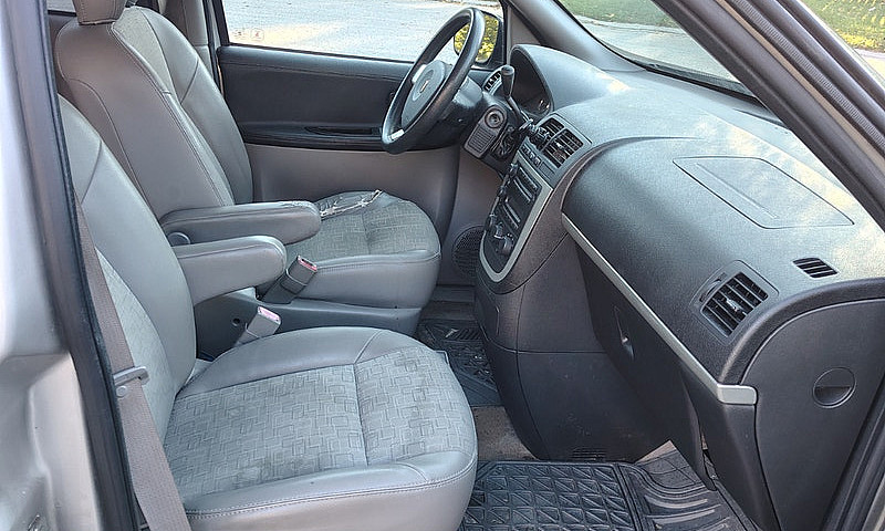 2009 Pontiac Montana...