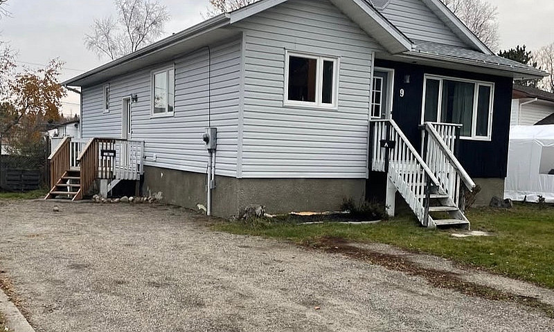 Apartment For Rent ...