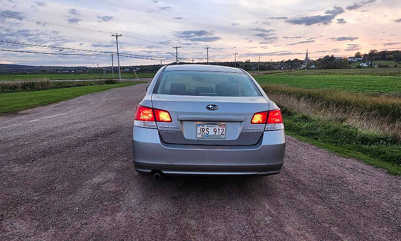 Subaru Legacy 2011 2...