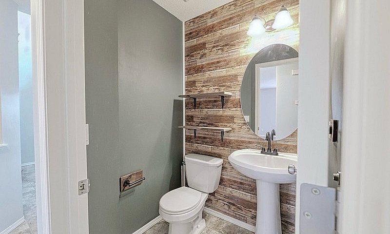 4 Beds 3.5 Baths - H...