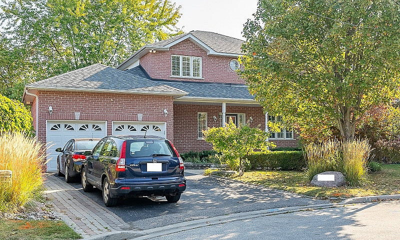 Spacious 2Br Walkout...