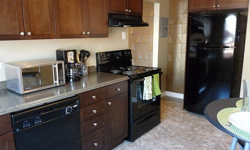 $1,500 · Gorgeous Ex...